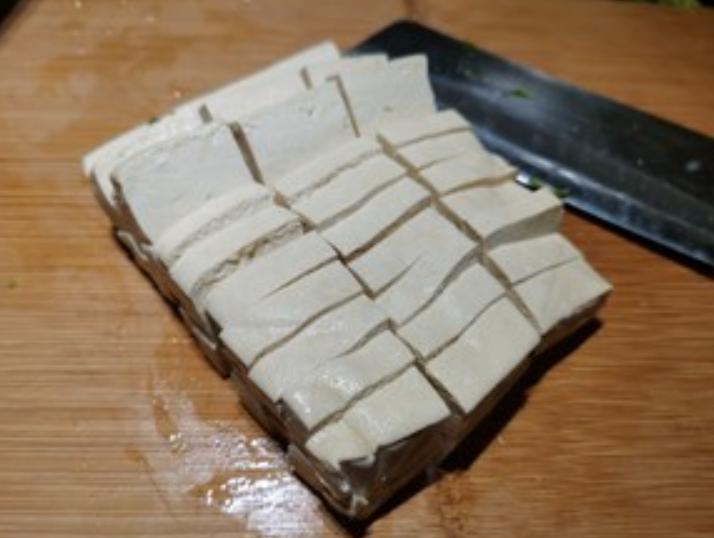 鱼头汤怎么做才能汤白,鱼头汤怎么做鱼汤鲜