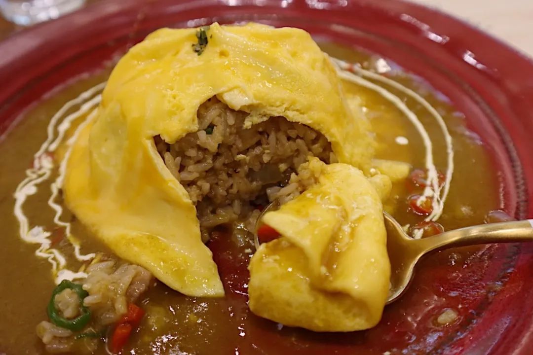 成都街道门面推荐,成都一街道商铺招牌