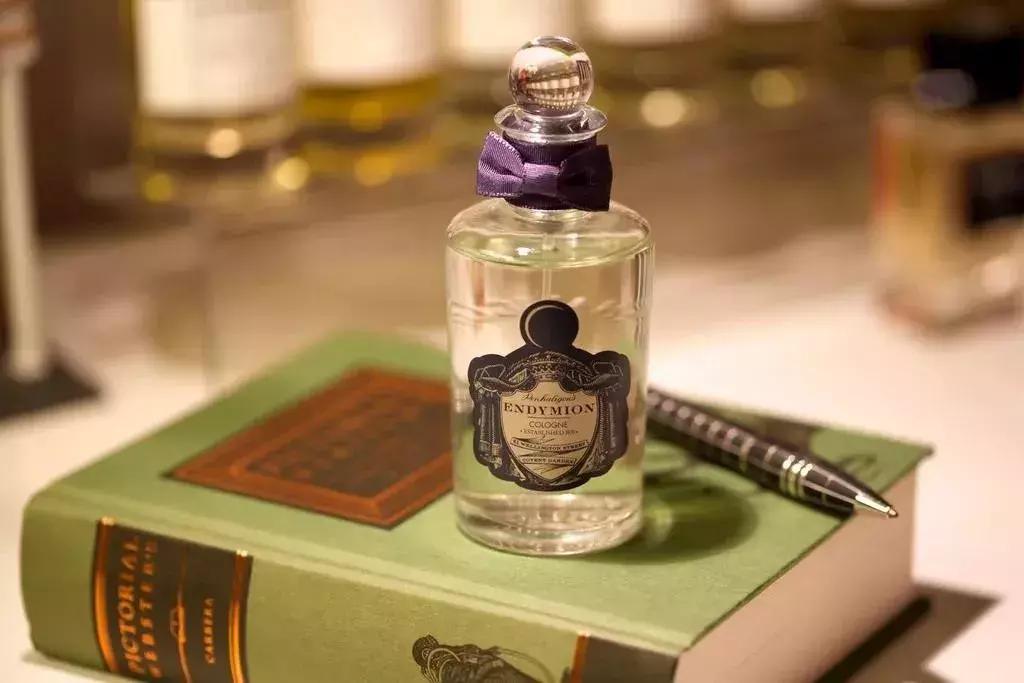 迷人男香香水,迷人香水男士