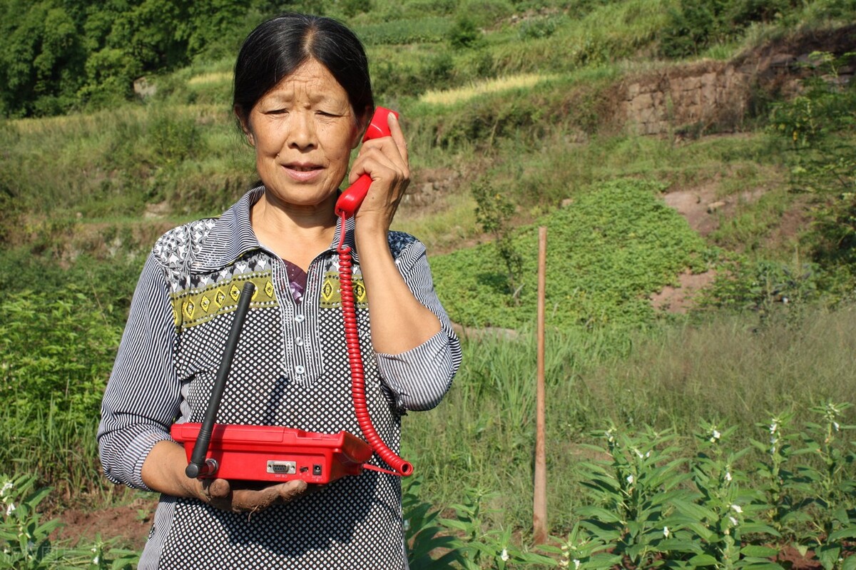 村支书逃离洪水,村支书纪事