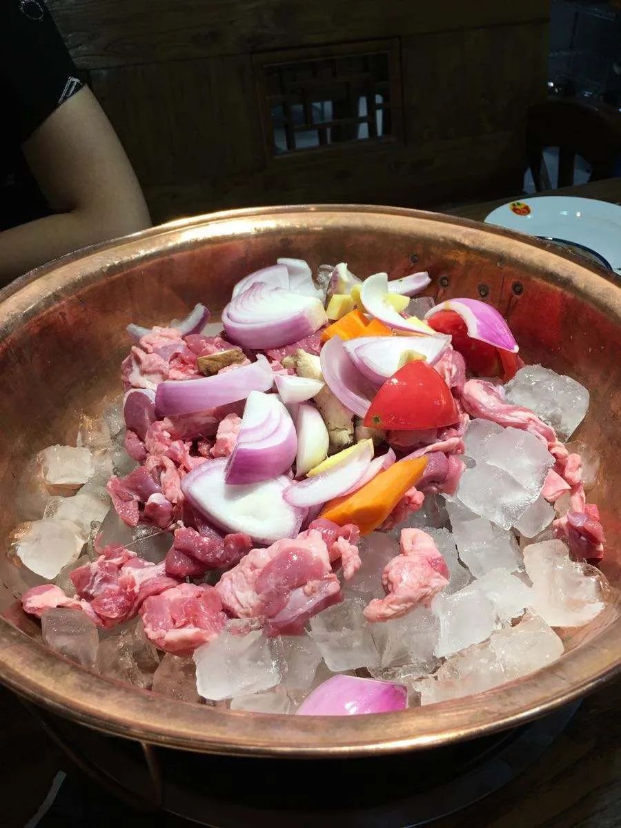 青海羊肉和宁夏滩羊哪个好,青海新疆内蒙哪里羊肉最好