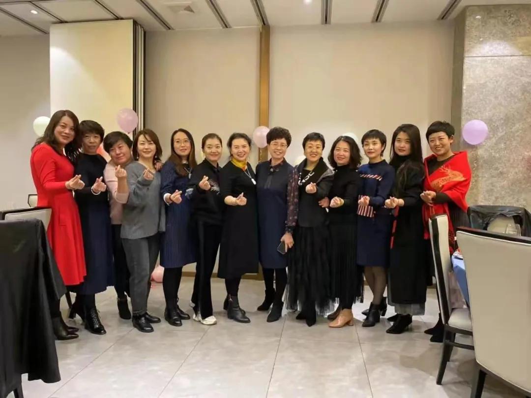 致敬！兰州酒类行业最美“她”力量