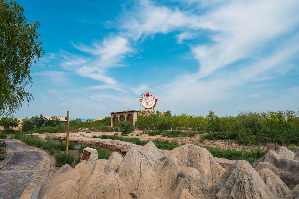 她是滔滔千里黄河的宠儿,阴山之下、河套之上的掌上明珠