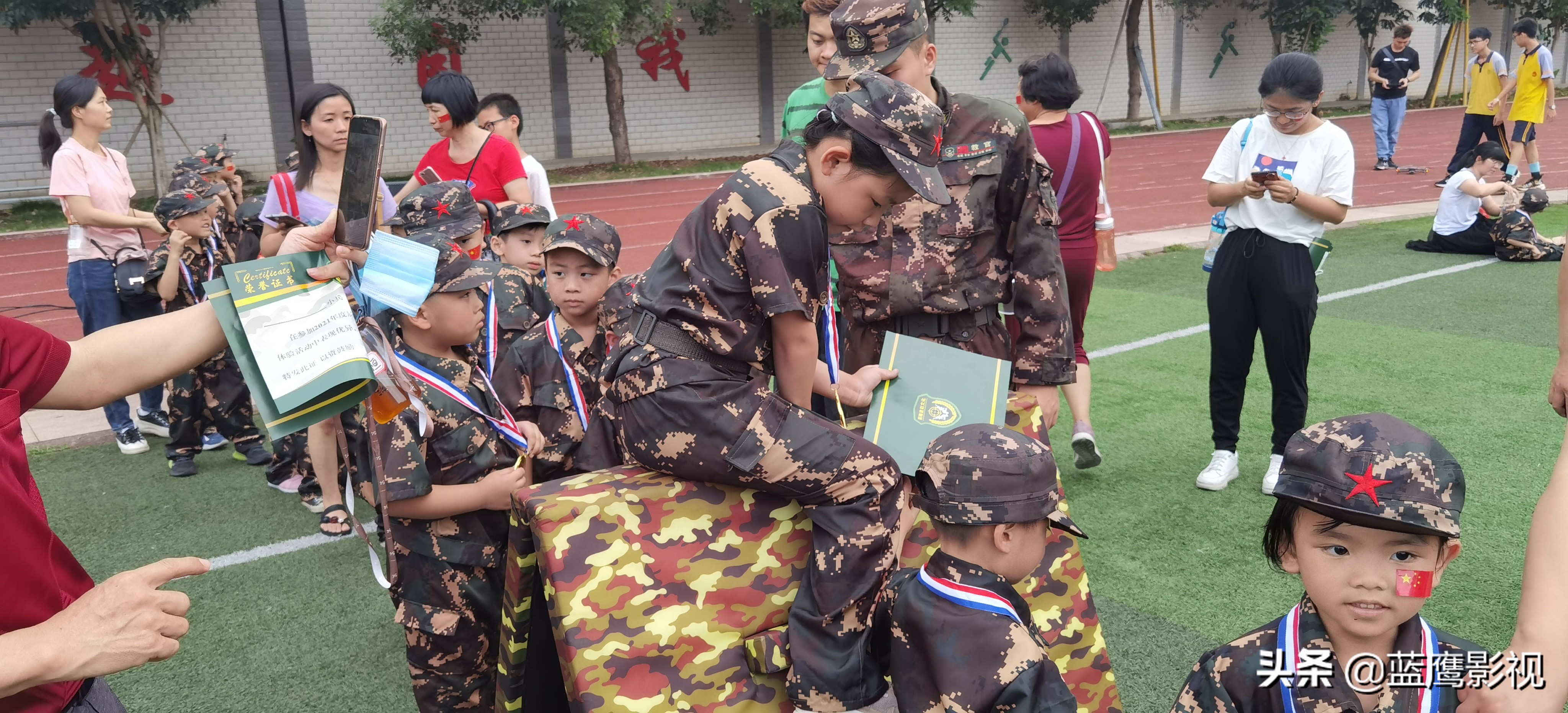 我是小小兵幼儿园军事活动,幼儿园儿歌我是小小兵活动反思