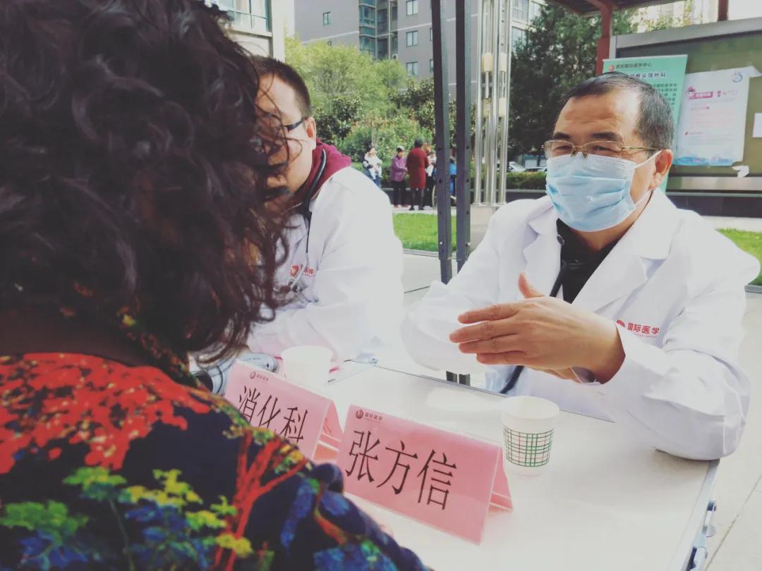 新时代红色军医精神,传承红色军医精神