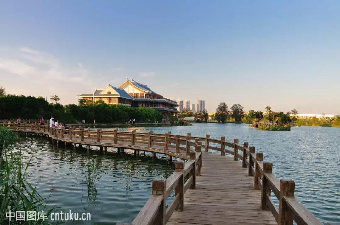 漳州和厦门全面对比,漳州和厦门经济比拼