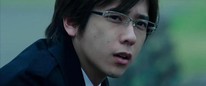 读《变身》：“我”变成了另一个人，这样活着，还不如死去