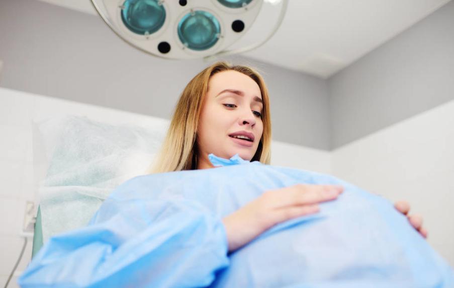 顺产为什么要切一刀,顺产割一刀能看出来吗