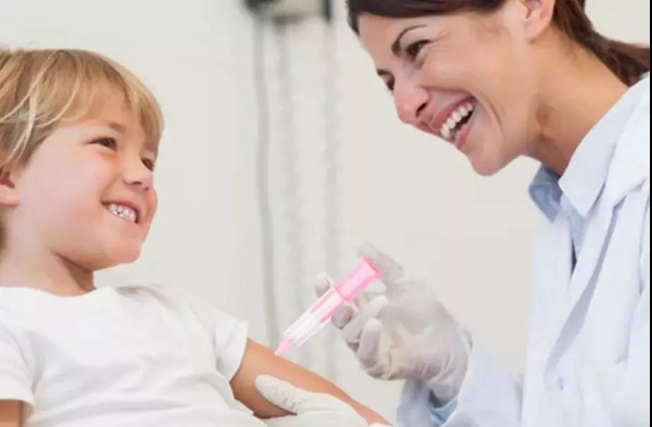 宝宝玩过家家有什么好处,孩子多大可以玩过家家