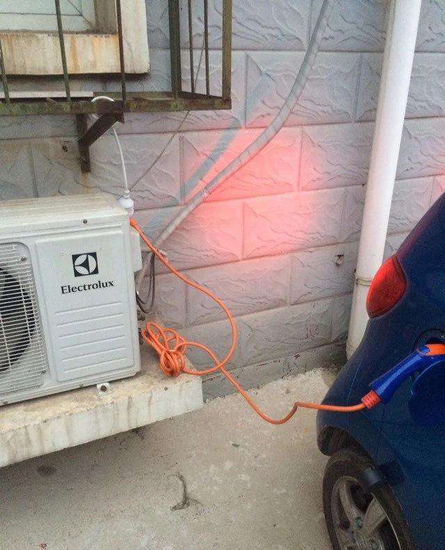 知豆d2s电动汽车报价及图片,可爱便宜性价比高的车