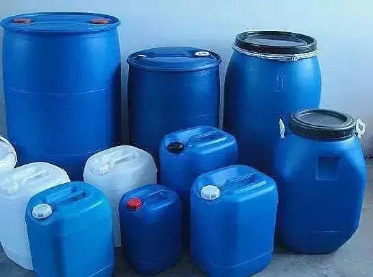 汽油为什么不用塑料桶装,塑料桶装汽油有什么好处与坏处