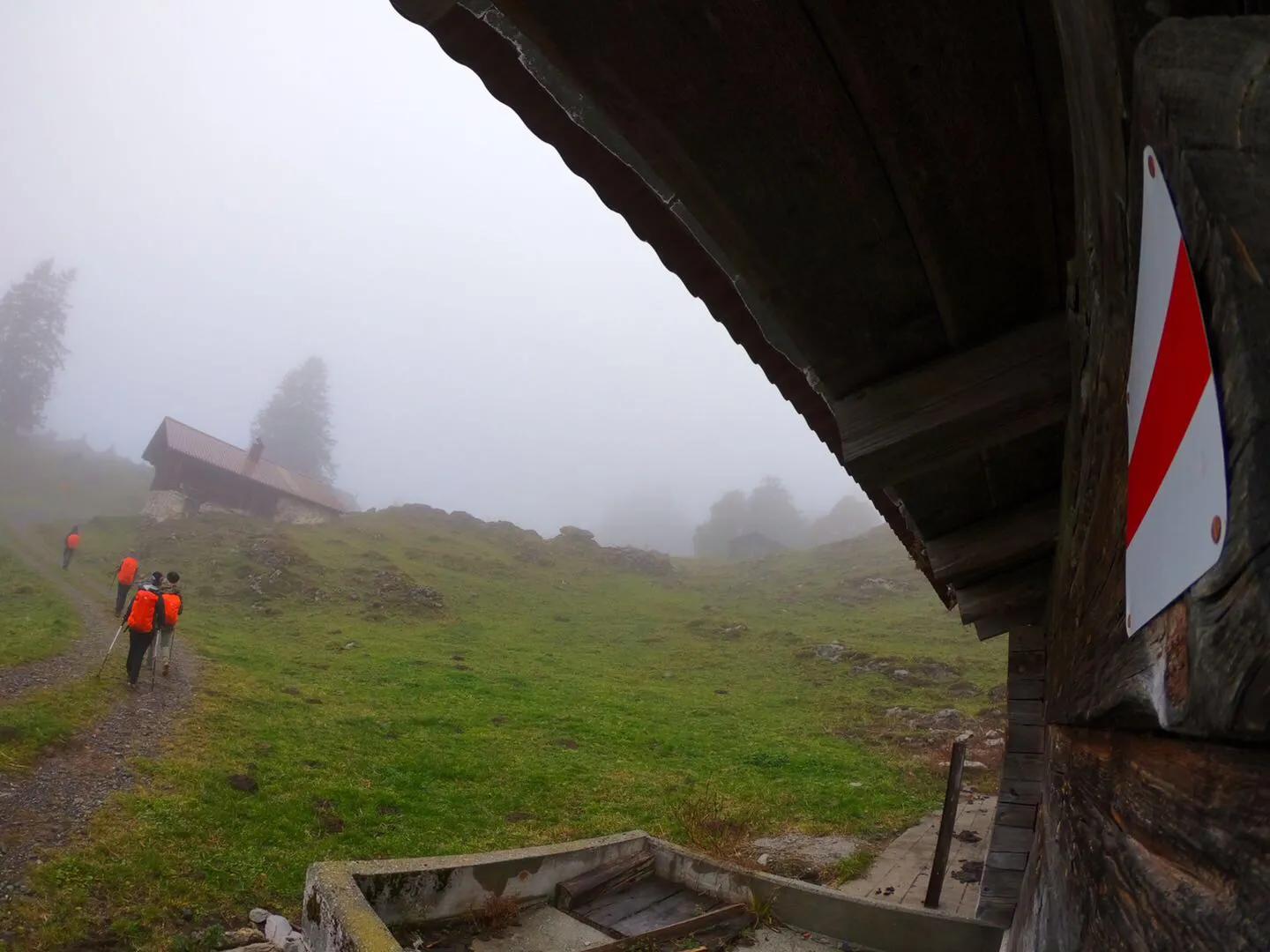 瑞士少女峰旅游详细攻略,四姑娘山徒步路线免费推荐