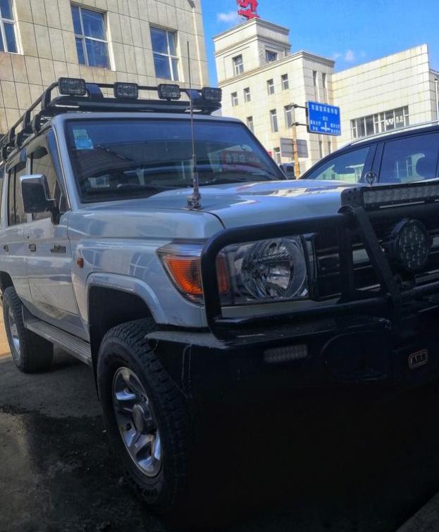 逛二手车市场看看哪些车更保值,逛二手车市场的视频