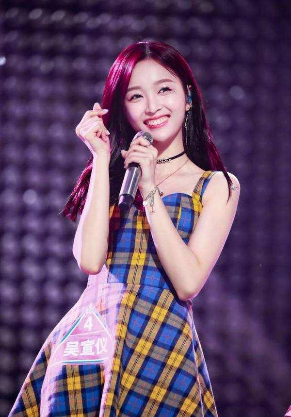 桃花眼适合什么脸型女,妩媚的女生适合什么眼型