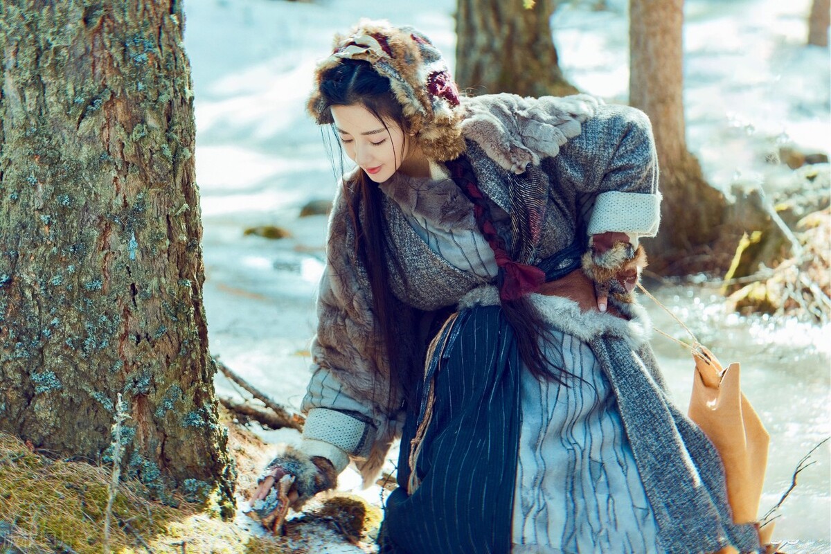 倚天屠龙记为什么发生在元朝,倚天屠龙记丐帮为什么衰败