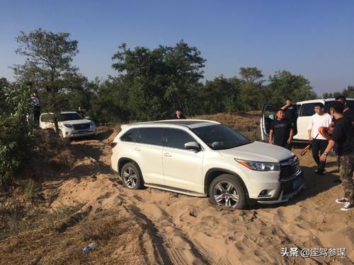 丰田rav4为什么是小型普通客车,丰田rav4为什么卖不过crv