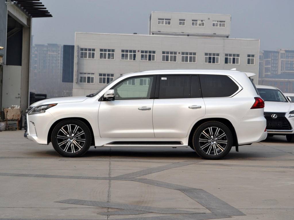 自吸宝马v8和奔驰v8,最便宜的v8自吸