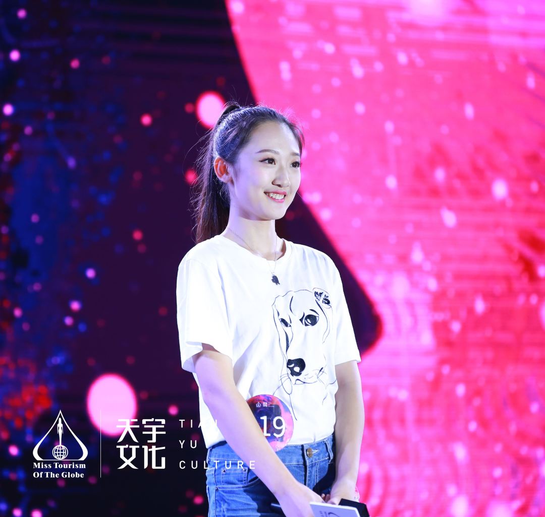 厦门分赛区复赛,导师们各出奇招抢人,黄子韬都搬出来了~