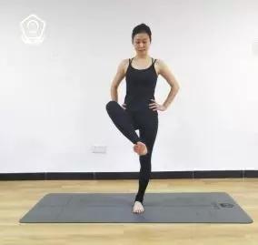 鹅足肌腱炎的治疗原理,鹅足肌腱炎的缓解手法