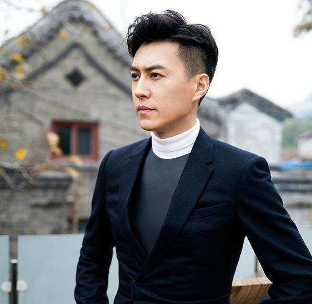 “靳东*局骗**”背后,是多少女人被嫌弃的一生