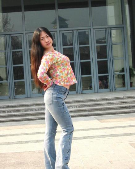 44岁芙蓉姐姐近况:从万民嘲笑到低调富婆,她才是最清醒的那一个