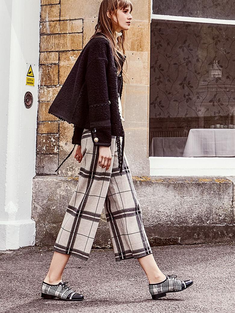 昆凌同款，千鸟格纹英伦风单鞋！千鸟格纹放在鞋子上一样好看