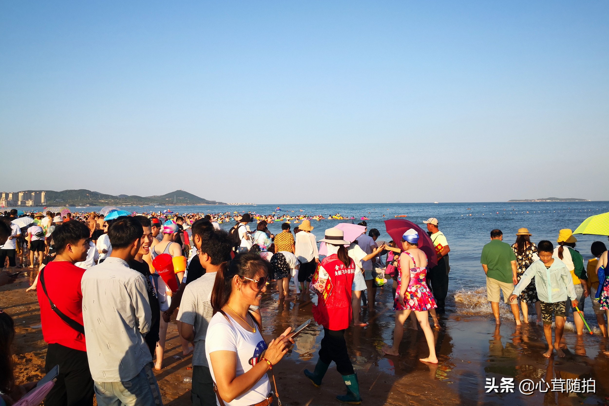 青岛市的金沙滩,金沙滩海边生活