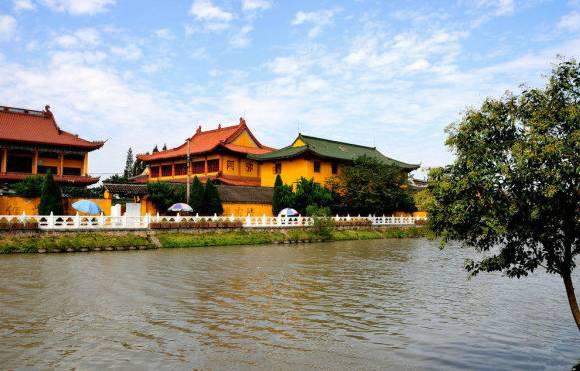 上海最美古镇及美食介绍,上海最值得打卡的十大古镇