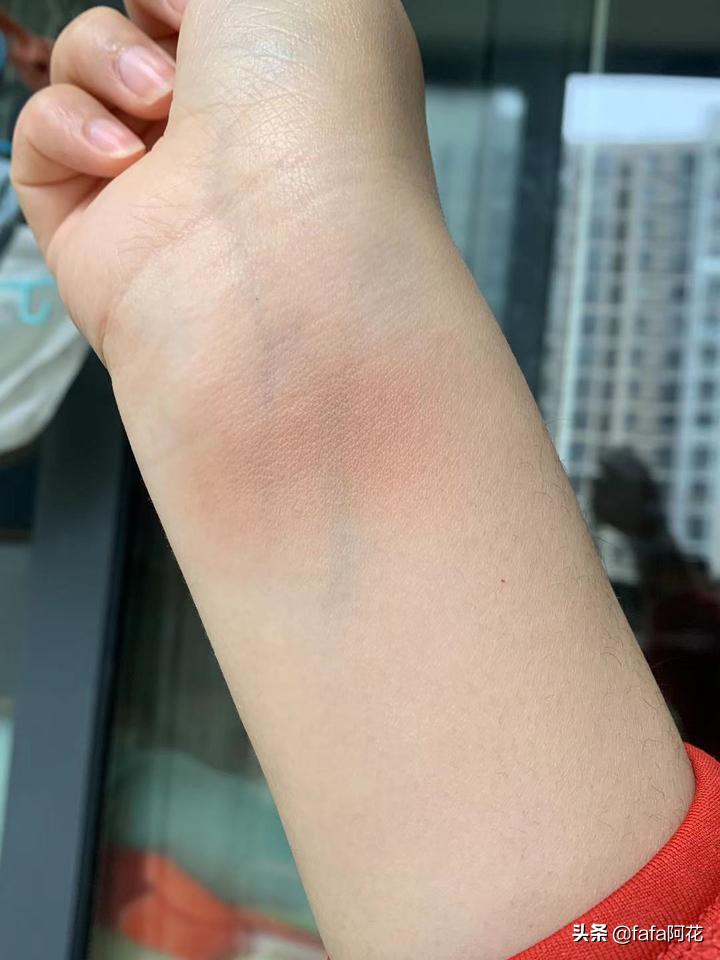 好用不贵的美妆单品,美妆博主有多少化妆品