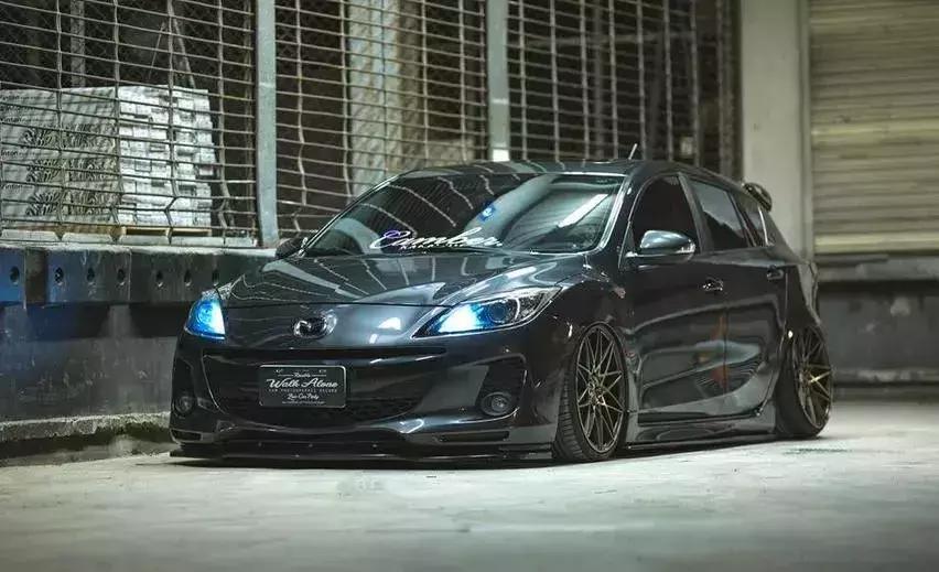 改装马自达星骋两厢2.0,马自达星骋改装气动低趴