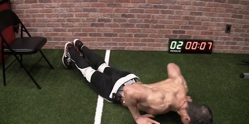 女士锻炼胸部运动无器械,不用器械锻炼上胸的动作