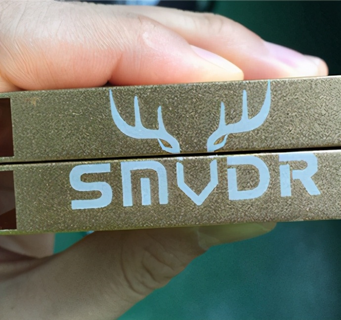 激光镭射打标机样品,镭射打标机黑色参数视频