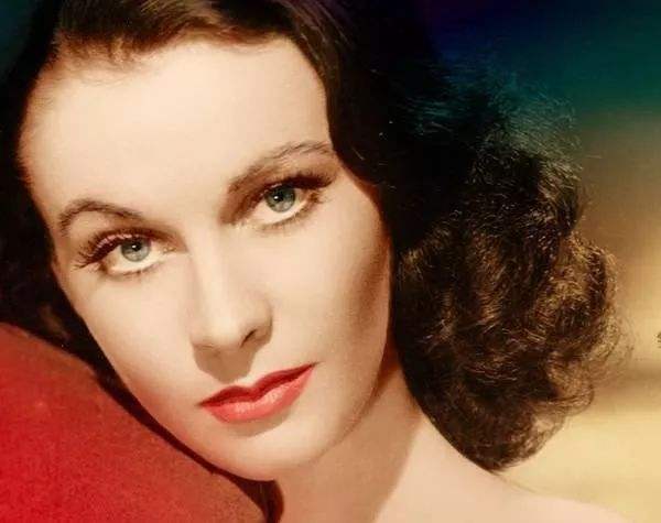 天生有三种眼型的女人,什么样的眼型女人最有福