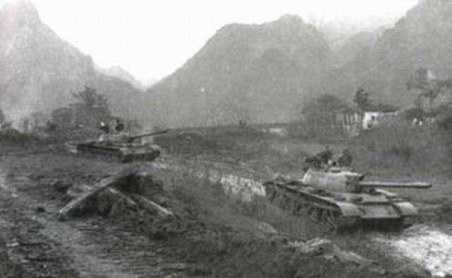 对越反击战创造的世界纪录，战争史上规模最大的丛林坦克战