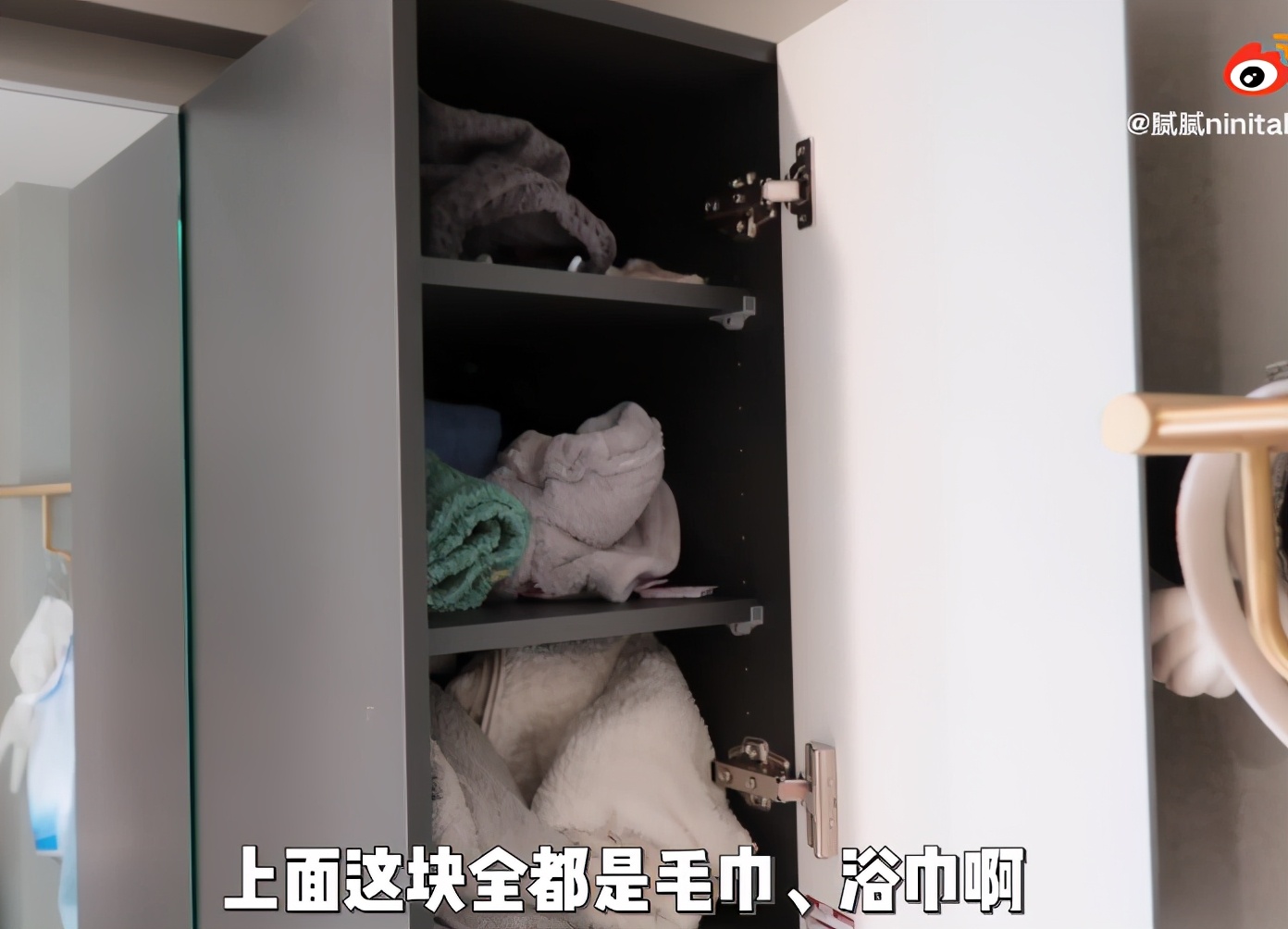 独立衣帽间洗澡间,衣帽间鞋子收纳柜轻奢房间