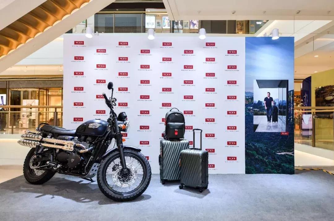 限时两个月:TUMI恒隆快闪店来了,“星爵”出没!