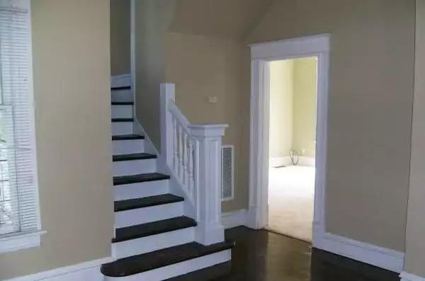 1000万美元在美国买房子,美国1000美元能租到什么样的房子