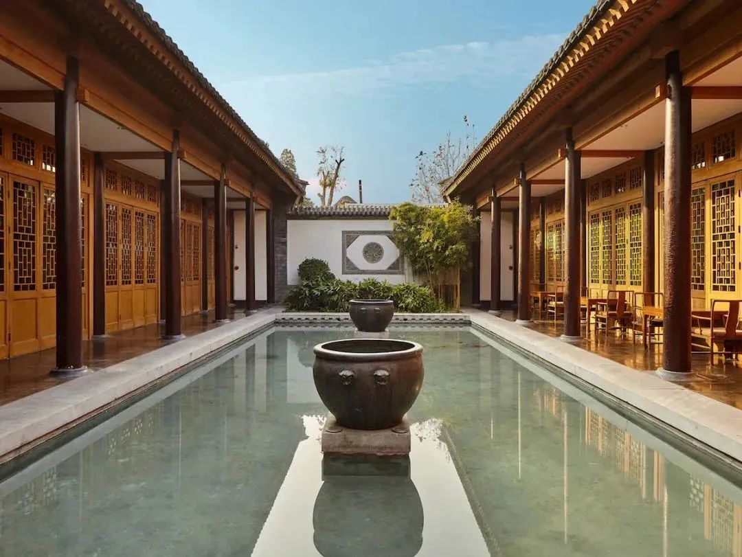 12年被主流排斥、最懂中国风的印尼人酒店设计师都是“狠人”