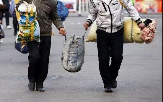 郑州富士康出勤激励政策公告,富士康对于提前复工的有什么奖励