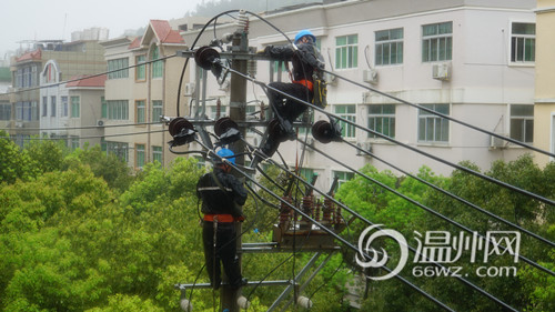 这一刻很温暖也很治愈短句,这一刻很暖怎么回话