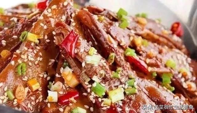 干锅鸭头开店教程,干锅鸭头小摊加盟费用多少条件
