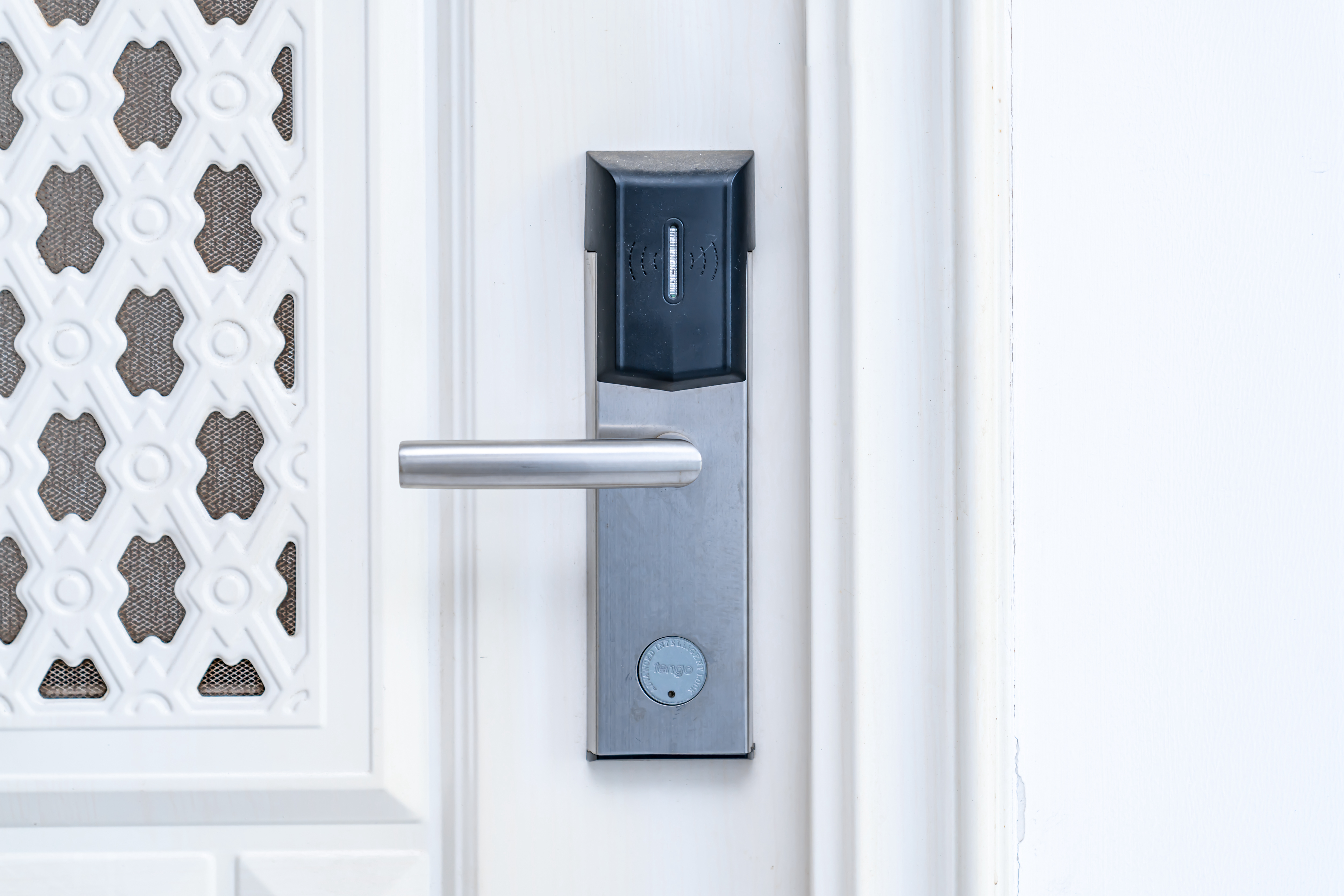 5号电池南孚金霸王哪个好,5号碱性电池双鹿