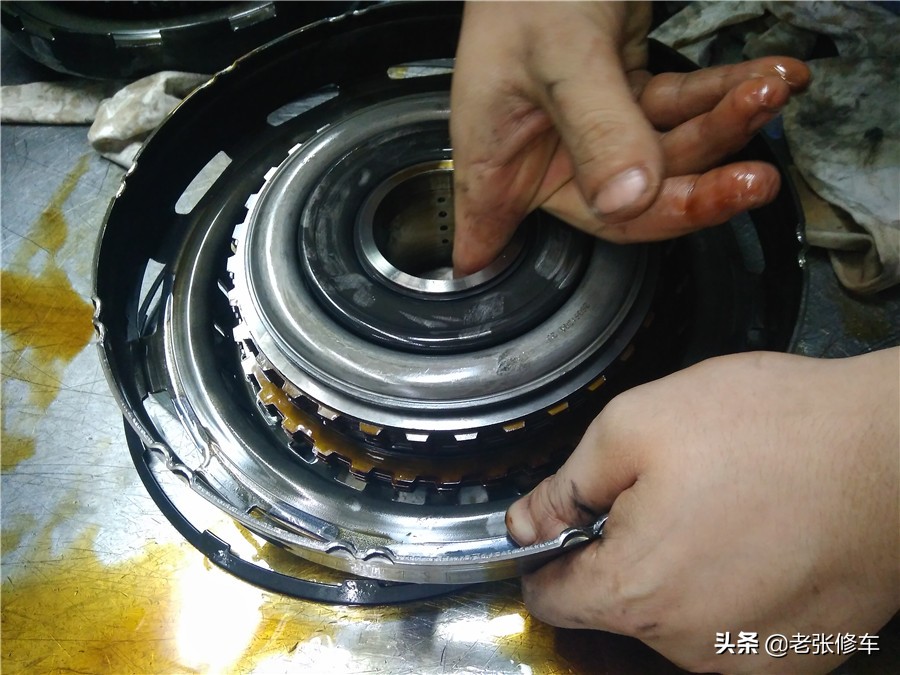 福特蒙迪欧变速箱维修报价,蒙迪欧致胜变速箱维修大概多少钱