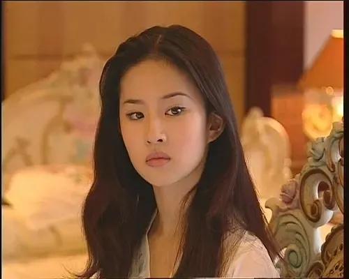 刘亦菲美到热搜爆了,刘亦菲虞姬形容词