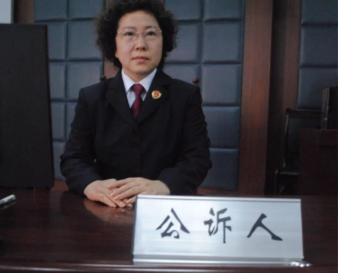 黑龙江亚布力镇公务员报考比例,2023年国家公务员招录报名人数