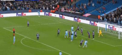 欧冠疯狂之夜,欧冠最疯狂的一战视频