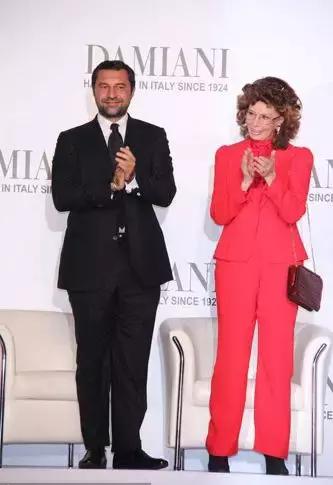 索菲亚写真照全集,索菲亚身材大秀