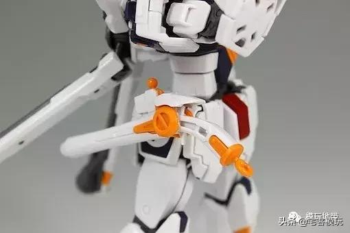 rg高达模玩,rg海盗高达x1站不稳怎么办