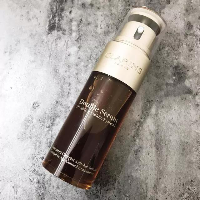 细纹已经开始向你宣战!赶紧pick好你的第一瓶抗初老产品