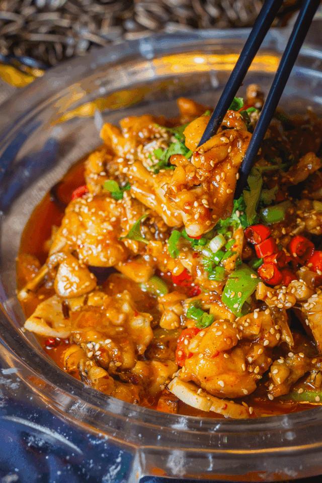 一家值得你品尝的牛蛙火锅,大连牛蛙